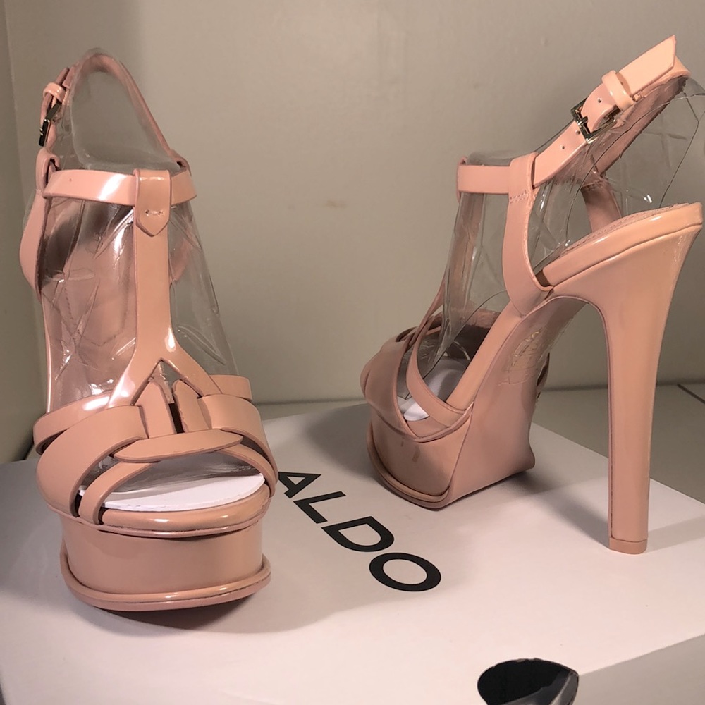ALDO  “Chelly” leather pumps high heel